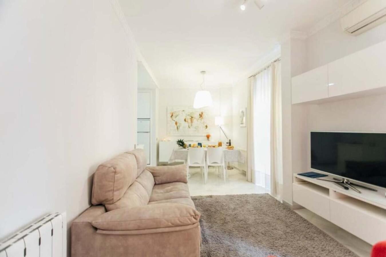 Minimalism And Modern- 2Bd 1Bth- Las Setas Seville Ngoại thất bức ảnh