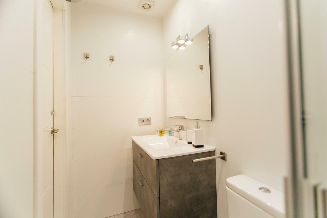 Minimalism And Modern- 2Bd 1Bth- Las Setas Seville Ngoại thất bức ảnh